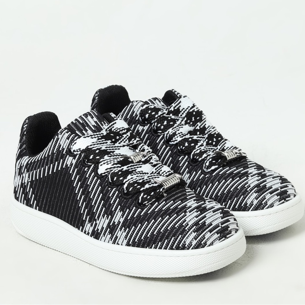Burberry, Box checked sneakers, US 10/ EUR 40 - Picture 2 of 15